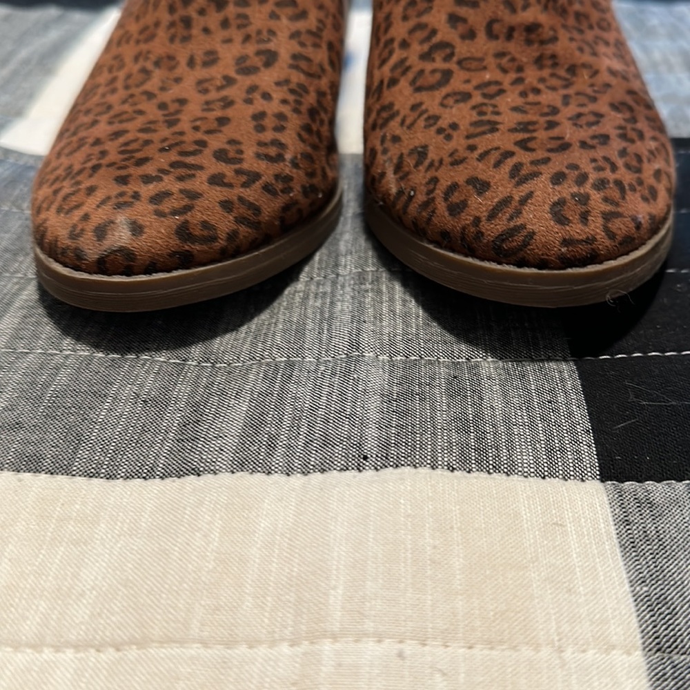 Booties! - Picture 3 of 6